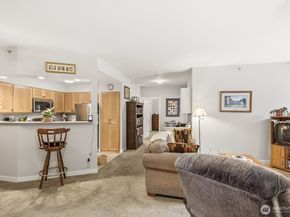 15300 112th Avenue NE A204, Bothell WA 98011
