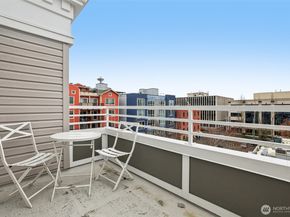 520 2nd Avenue W 409, Seattle WA 98119