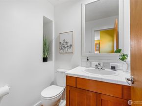 943 NW 60th Street, Seattle WA 98107