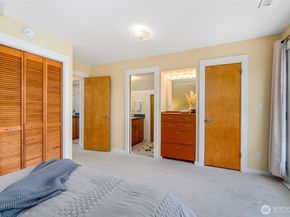 943 NW 60th Street, Seattle WA 98107
