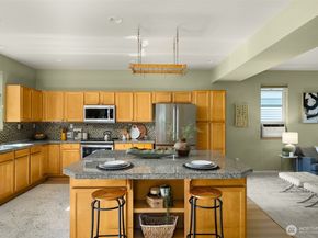 6022 29th Avenue SW, Seattle WA 98126