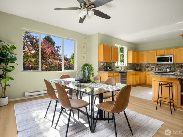 6022 29th Avenue SW, Seattle WA 98126