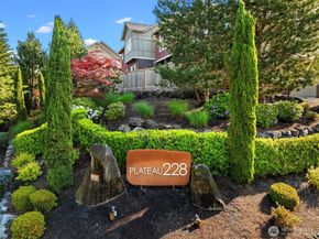 900 228th Avenue NE 15C, Sammamish WA 98074