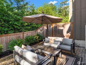 900 228th Avenue NE 15C, Sammamish WA 98074