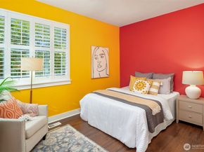 900 228th Avenue NE 15C, Sammamish WA 98074