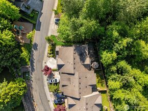 900 228th Avenue NE 15C, Sammamish WA 98074