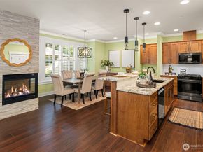 900 228th Avenue NE 15C, Sammamish WA 98074