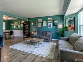 22344 122nd Avenue SE, Kent WA 98031