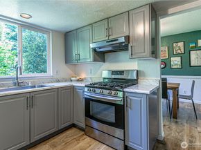 22344 122nd Avenue SE, Kent WA 98031