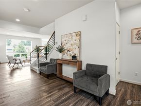 15421 12th Avenue W, Lynnwood WA 98087