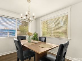 5306 26th Avenue S, Seattle WA 98118
