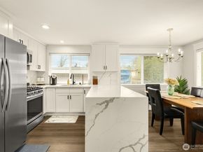 5306 26th Avenue S, Seattle WA 98118