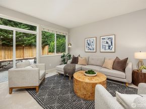 914 272nd Place SE, Sammamish WA 98075