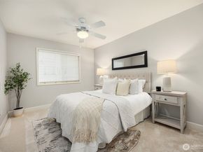 914 272nd Place SE, Sammamish WA 98075