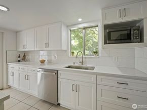 2113 Snyder Avenue, Bremerton WA 98312