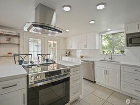 2113 Snyder Avenue, Bremerton WA 98312