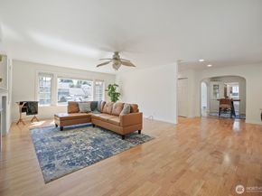 2113 Snyder Avenue, Bremerton WA 98312