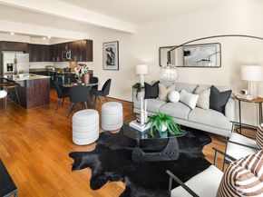 699 John Street 617, Seattle WA 98109