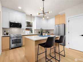 3407 B NW Market Street, Seattle WA 98107