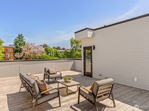 4460 Midvale Avenue N, Seattle WA 98103