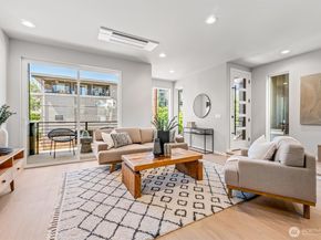 4460 Midvale Avenue N, Seattle WA 98103