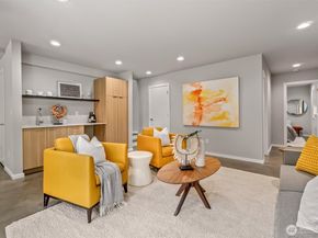 4460 Midvale Avenue N, Seattle WA 98103