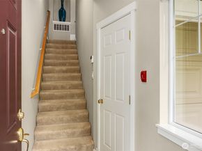 1601 NE Katsura Street 103, Issaquah WA 98029
