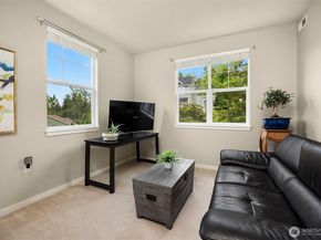 1601 NE Katsura Street 103, Issaquah WA 98029