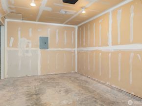 1601 NE Katsura Street 103, Issaquah WA 98029