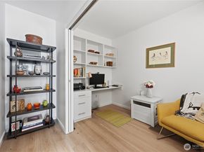 76 Cedar Street 611, Seattle WA 98121