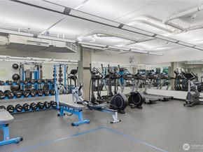 76 Cedar Street 611, Seattle WA 98121