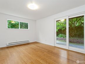 14531 Dayton Avenue N 1, Shoreline WA 98133