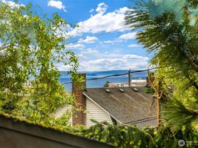1014 4th Avenue N, Seattle WA 98109