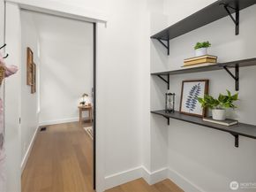 1014 4th Avenue N, Seattle WA 98109