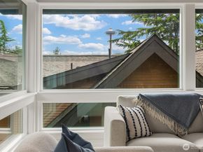 1014 4th Avenue N, Seattle WA 98109