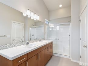 314 Chelan Avenue NE, Renton WA 98059
