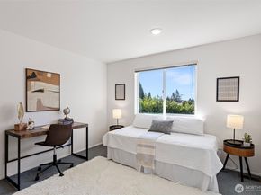 3813 NE 70th Street, Seattle WA 98115