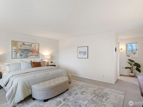 3813 NE 70th Street, Seattle WA 98115