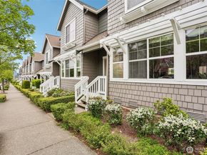 2460 NE Park Drive, Issaquah WA 98028