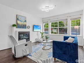 2460 NE Park Drive, Issaquah WA 98028