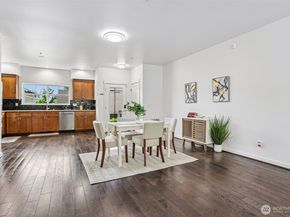 2460 NE Park Drive, Issaquah WA 98028