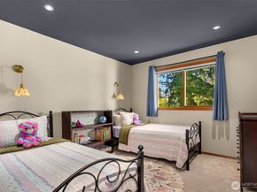 18928 NE 150th Street, Woodinville WA 98072