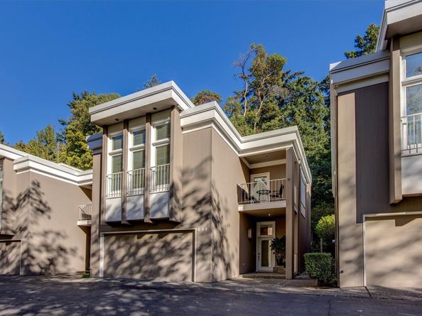 604 Bellevue Way SE, Bellevue WA 98004