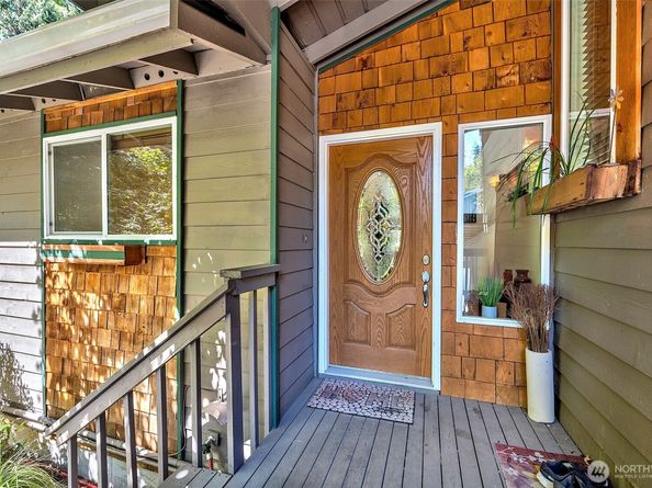 21220 Shell Valley Road, Edmonds WA 98026