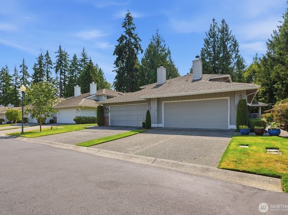 1824 Mill Pointe Drive SE, Mill Creek WA 98012