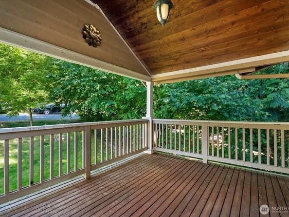 18711 82nd Avenue NE, Kenmore WA 98028