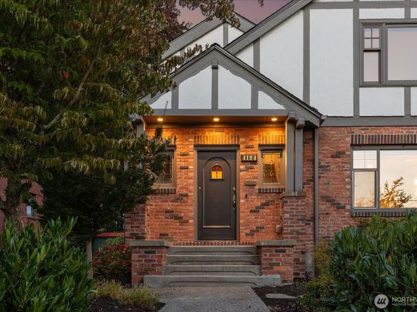 4124 Burke Avenue N, Seattle WA 98103