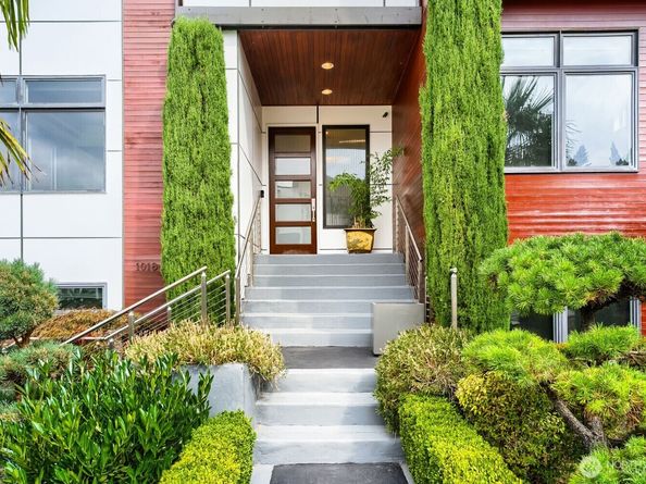 1018 N 37th Street, Renton WA 98056
