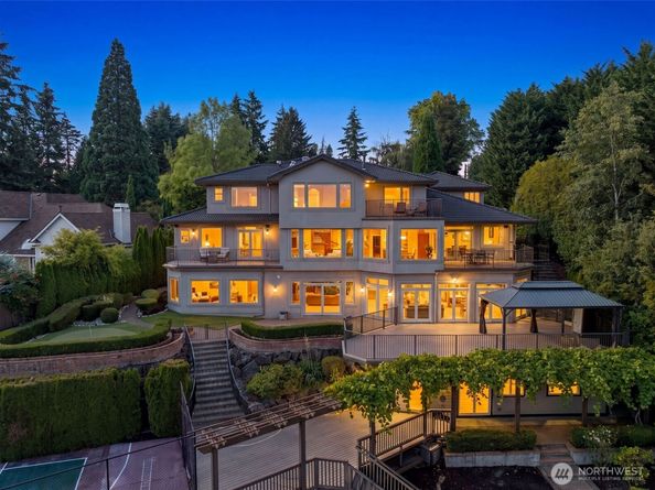 7909 78th Avenue SE, Mercer Island WA 98040