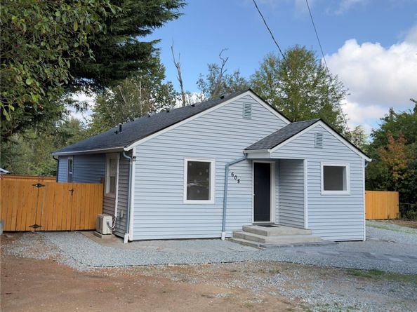 608 SW 142nd Street, Burien WA 98166